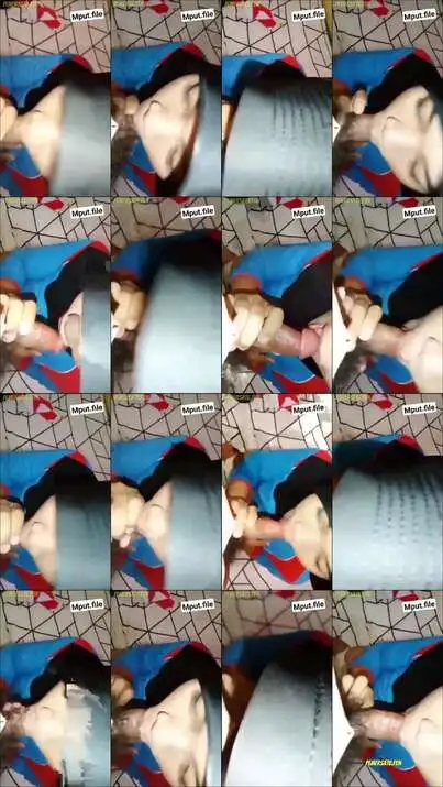 Jilbab ABG 18yo sepong kontol pacar C...