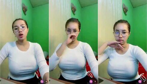 Miss Elvara Bulet Bikin Pascol Penasaran
